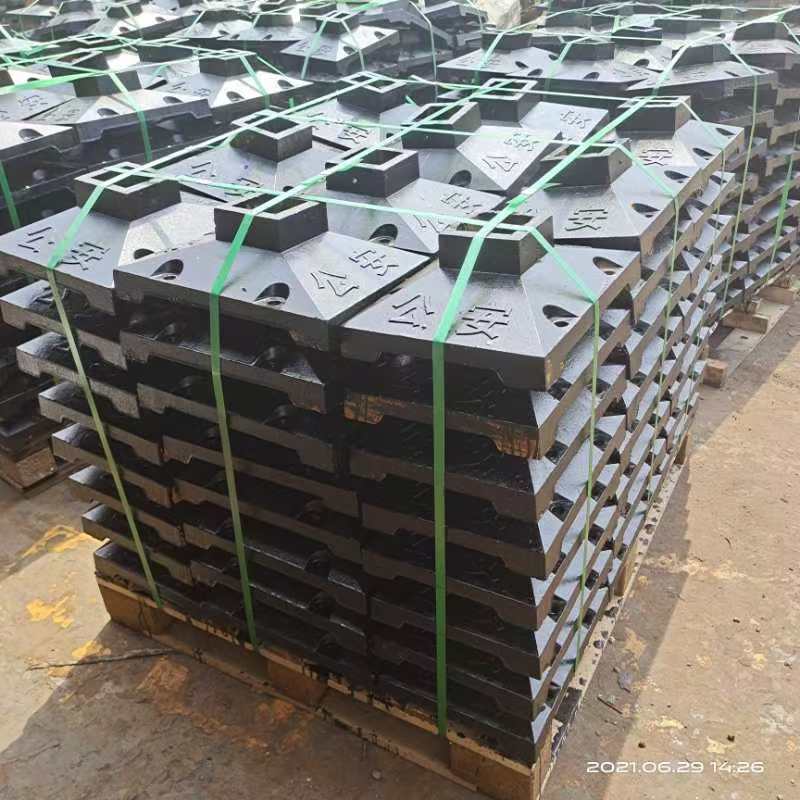 泰安护栏底座