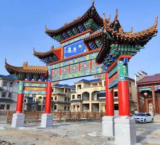 定西古建牌坊景区大门